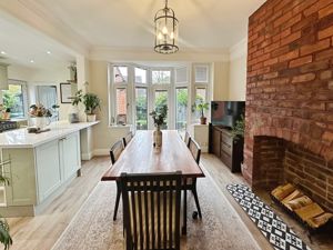 Dining- click for photo gallery